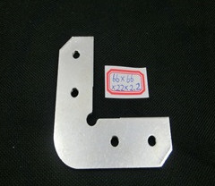 china L'alliage d'acier inoxydable ou d'AL, allié de zinc, L inoxydable type métal des produits de moulage mécanique sous pression avec les vis inoxydables 90 degrés fournisseur