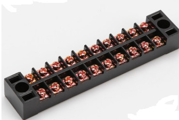 Chine Le TB 600V 15A M3 de TB visse dans 6P, 8P, 10P~~20P 123 4565 fournisseur
