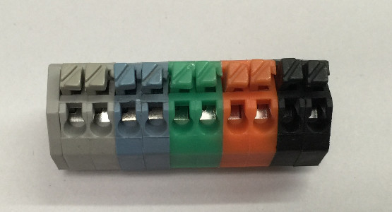 TB de la couleur 250T 2 de la rangée 300V 10A 3.5mm de lancement de ressort à deux niveaux gris de carte PCB fournisseur