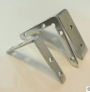Le métal en alliage de zinc des produits de moulage mécanique sous pression avec le trou de vis avec les vis inoxydables ceinture de 90 degrés ; L type, type de V fournisseur